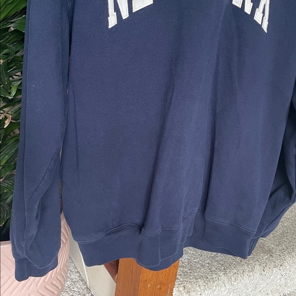 Brandy Melville John Galt New York Quarter Zip Up Sweater in Navy Blue - Picture 3 of 9